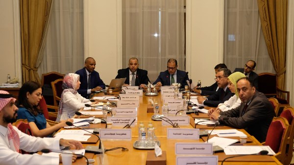 اجتماع لجنة خبراء الطاقة المتجددة وكفاءة الطاقة