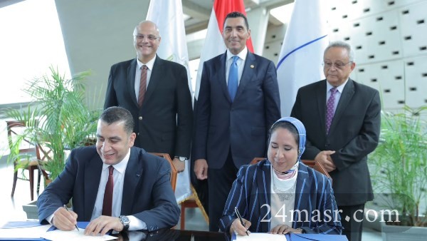 توقيع بروتوكول تعاون بين وزارة الشباب والرياضة ومكتبة الإسكندرية