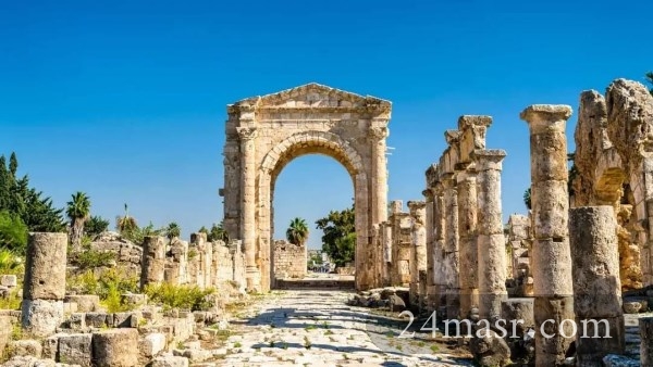 موقع "صور" الأثري