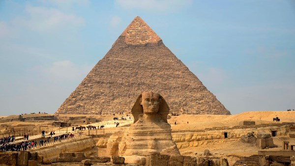 الأهرامات