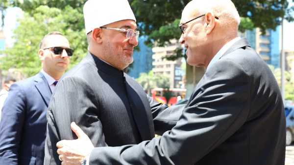 مفتي الجمهورية يهنئ رئيس هيئة قضايا الدولة