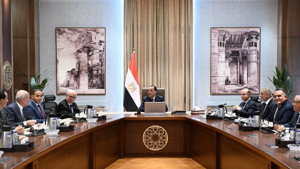 رئيس مجلس الوزراء