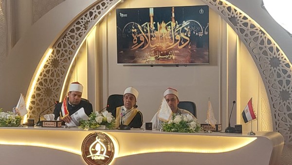 لجنه تحكيم دولة التلاوة