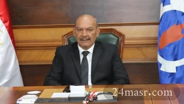 محافظ السويس